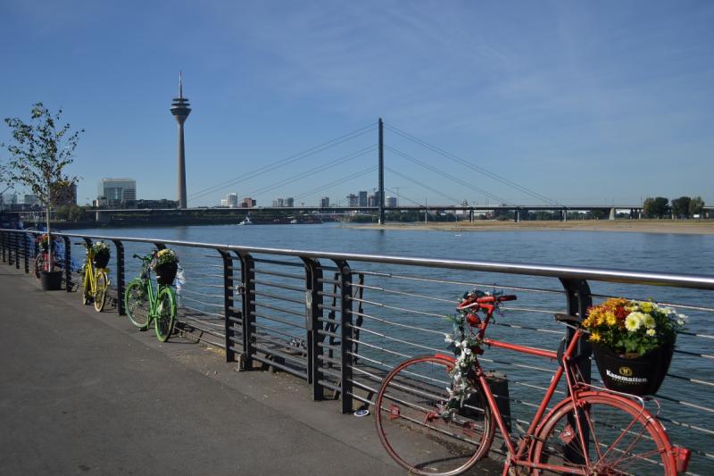 Rheinuferpromenade